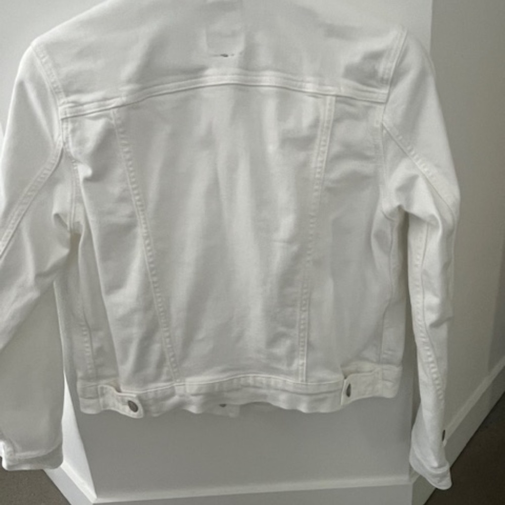 Jacket - Picture 3 of 4